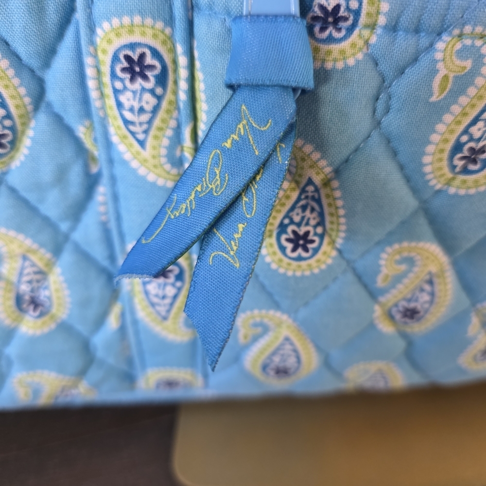 Vera Bradley Bermuda Blue Paisley Quilted Cotton Tote Messenger Laptop Bag - Picture 2 of 13